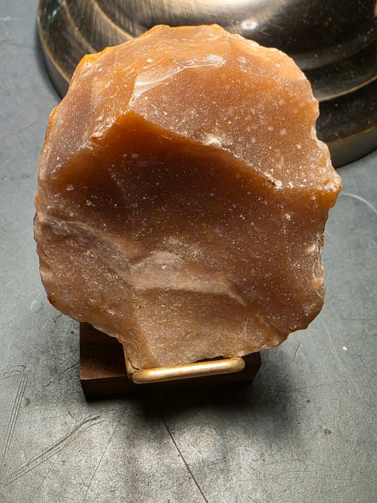 Prehistorische vuistbijl / chopper van vuursteen, Ophalen of Verzenden