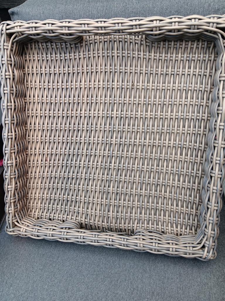Wicker dienblad 50x50 cm voor binnen en buiten, Ophalen of Verzenden, Vierkant, Hout