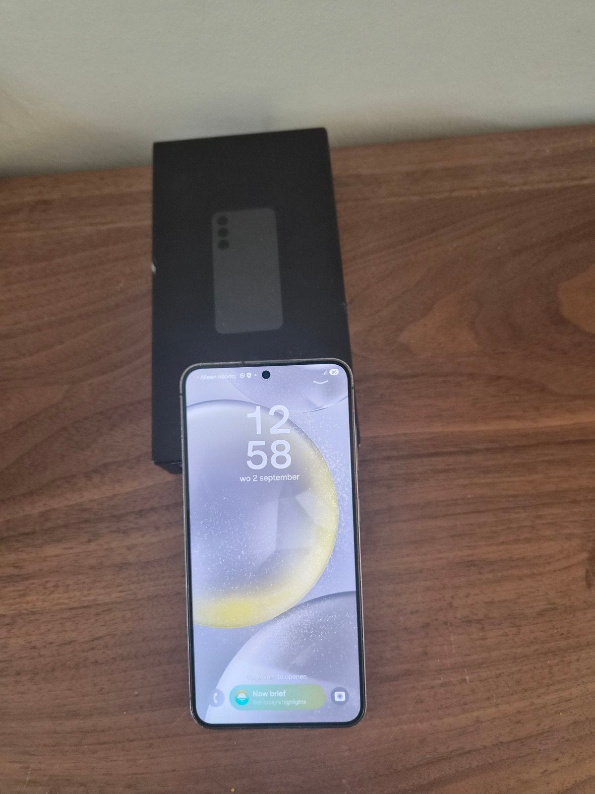 Foto 2 van Samsung Galaxy S24 - twee jaar oud