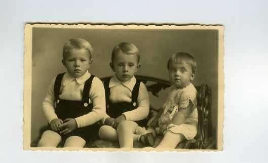foto-sepia/oud-AMSTERDAM-kinderen, Ophalen of Verzenden, Voor 1940, Kind
