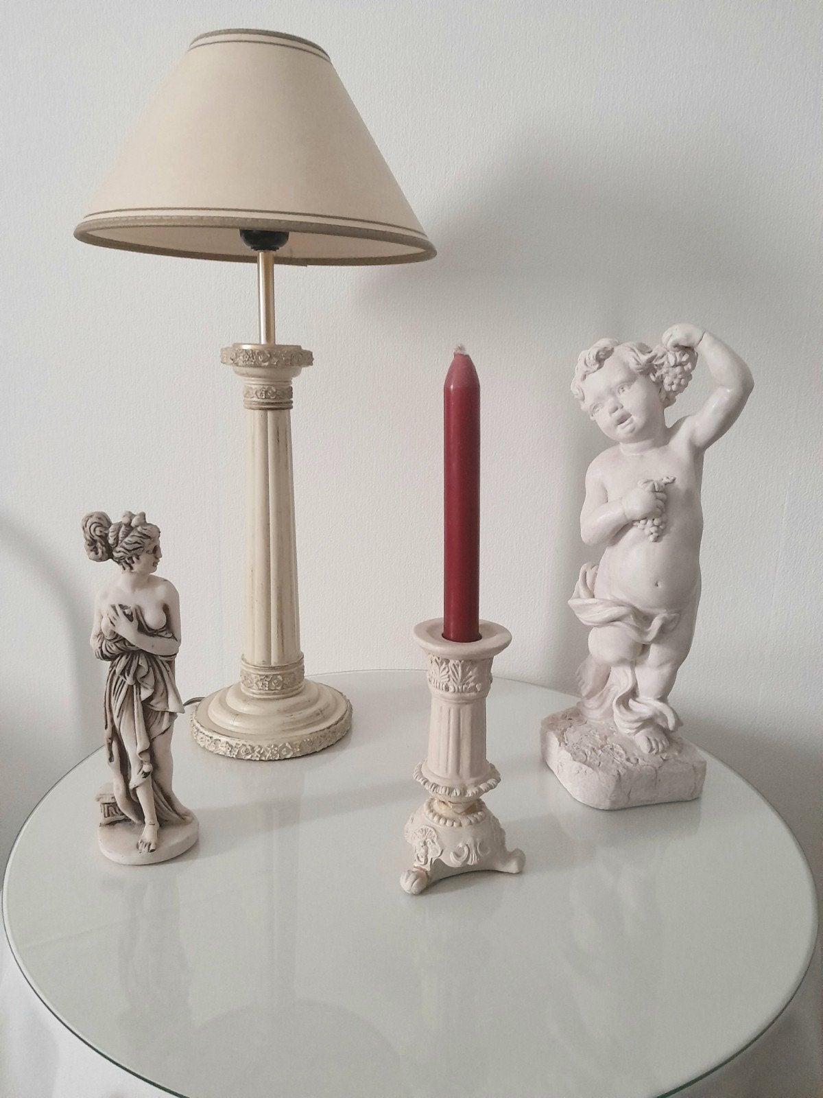 Klassieke beeldjes, lamp en kandelaar., Ophalen, Gebruikt, Klassiek