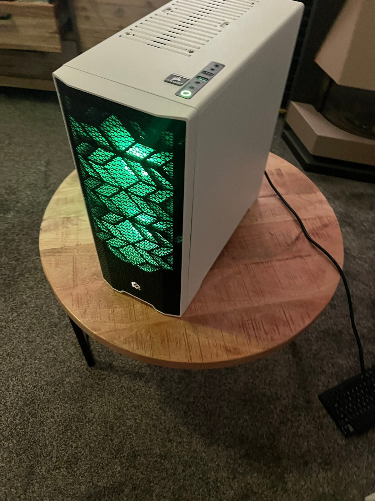 Gaming PC | i7-9700K | 16GB RAM | 1TB SSD | RGB | Zonder gpu, Computers en Software, Desktop Pc's, Ophalen of Verzenden, Zo goed als nieuw