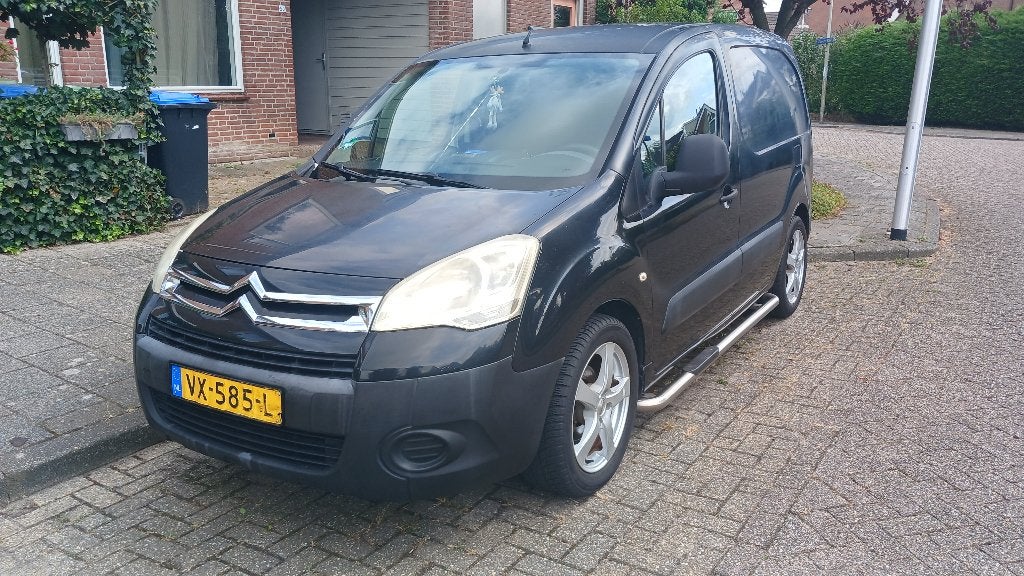 Citroën 2008 1.6 grijskenteken, benzine!, Auto's, Stof, Zwart, 4 cilinders, Zwart