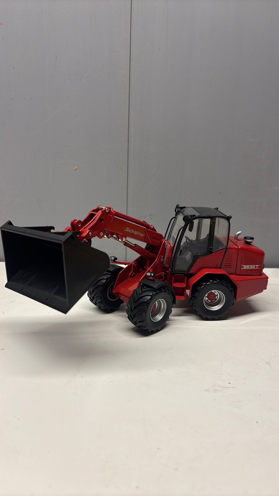 Schäffer, Ophalen of Verzenden, Zo goed als nieuw, Tractor of Landbouw, Universal Hobbies