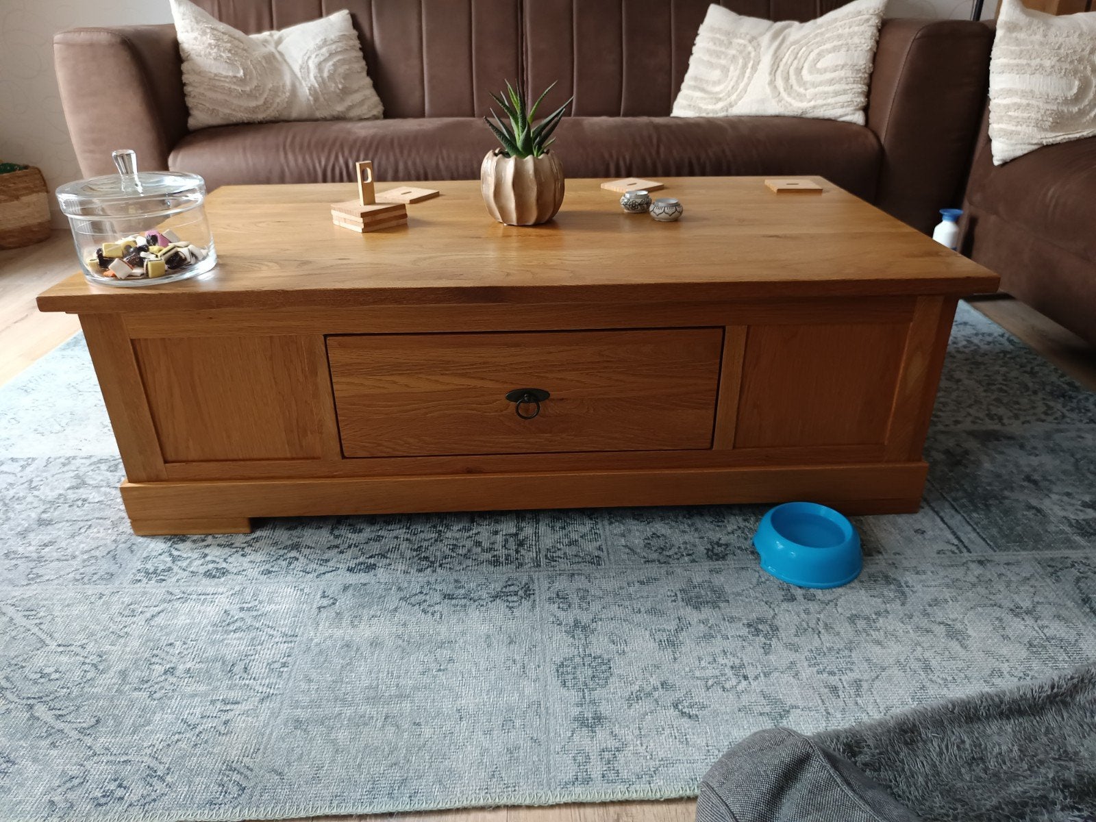 Massief eiken salontafel met lade, Huis en Inrichting, Ophalen, 100 tot 150 cm, Eikenhout, 50 tot 100 cm