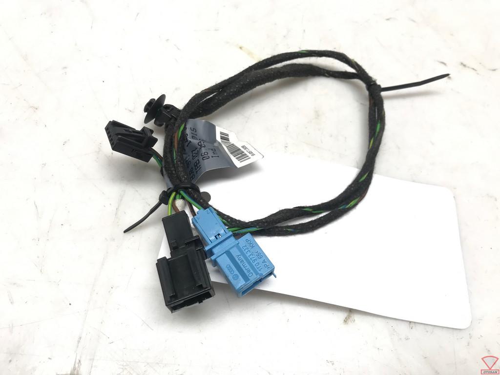 audi a3 8v kabel gordelklik links voor 8v0971365b, Auto-onderdelen, Interieur en Bekleding, Gebruikt, AUDI AG, Auto-Union-Strasse 1
85045  Ingolstadt, DE