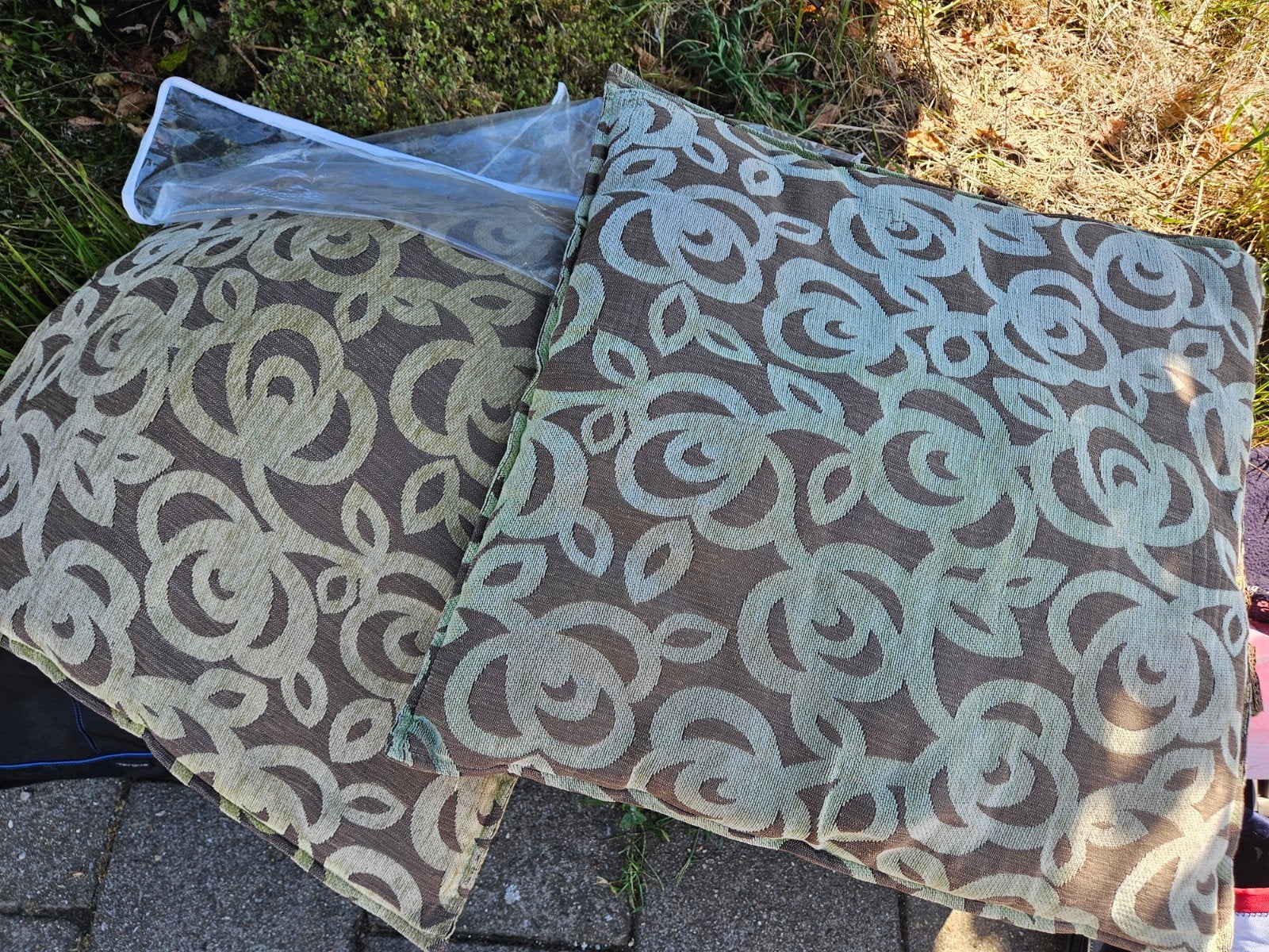 2x Grote Kussensloop met Kussens 60x60 - Licht Kleurverschil, Gebruikt, Meerkleurig, Inclusief binnenkussen, Vierkant
