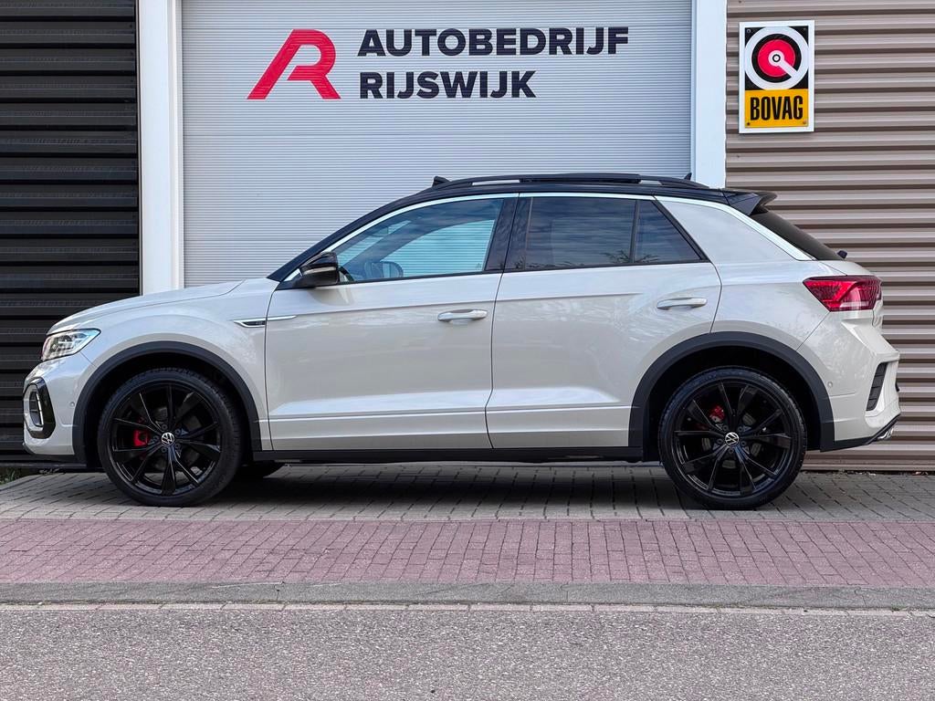 Volkswagen T-ROC 1.5 TSI 3x R-Line Pano/Camera/AppleCarPlay, 12 maanden, 1258 kg, Euro 6, 4 cilinders