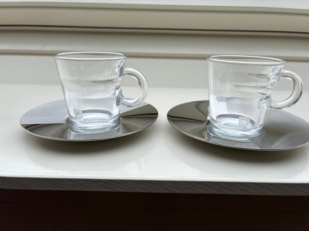 Nespresso VIEW Espresso Kopjes met Schotels (2 stuks), Huis en Inrichting, Keuken | Servies, Zo goed als nieuw, Kop(pen) en/of Schotel(s)