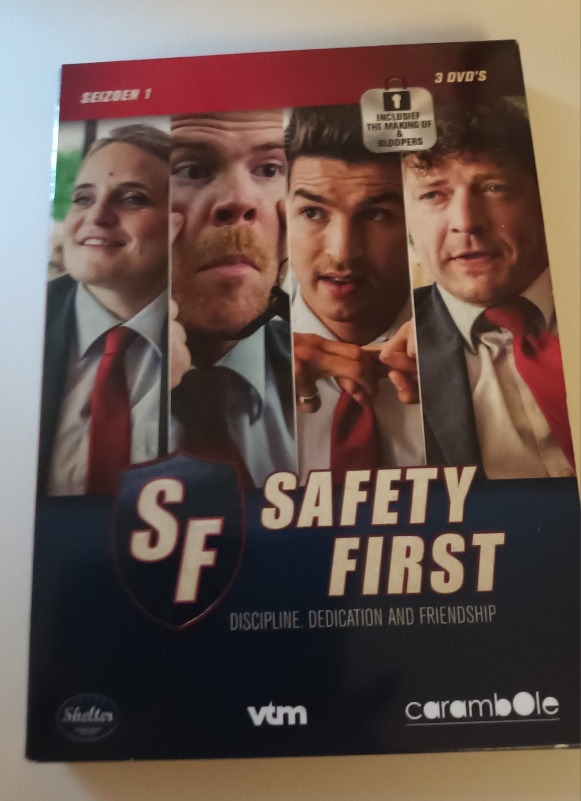 Dvd Safety First seizoen 1, Vanaf 12 jaar, Ophalen of Verzenden, Zo goed als nieuw, Actie en Avontuur
