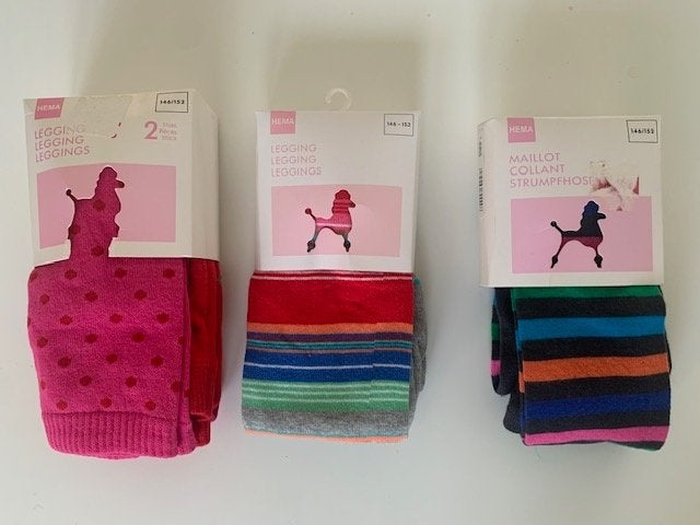 3 nieuwe leggings+1 maillot-maat152, Overige typen, Meisje, Nieuw, Ophalen of Verzenden
