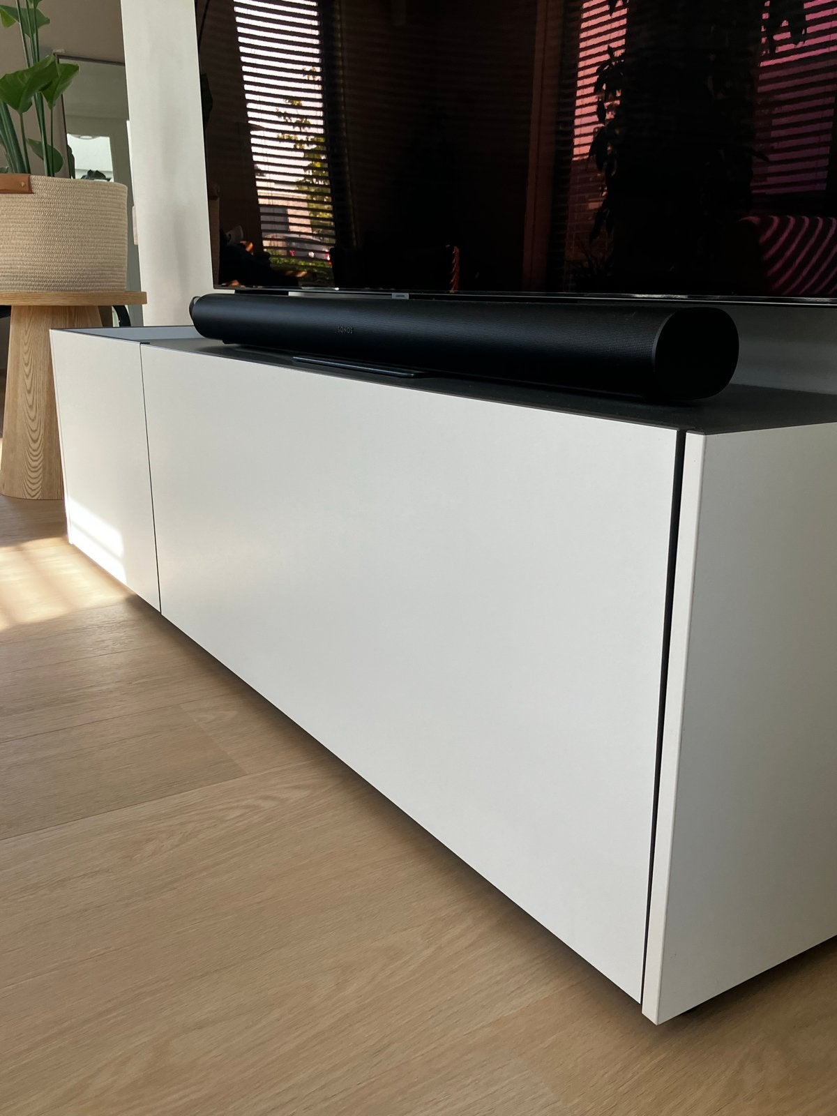 Modern TV-meubel wit/antraciet met opbergruimte GRATIS, Ophalen, Overige materialen, 150 tot 200 cm, Zo goed als nieuw