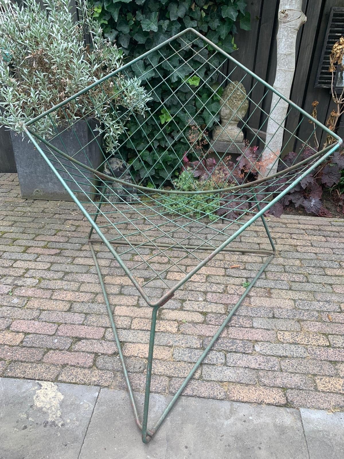 Ikea Oti draadstaal fauteuil door Niels Gammelgaard, Huis en Inrichting, Ophalen, Gebruikt, 100 tot 125 cm, Vintage