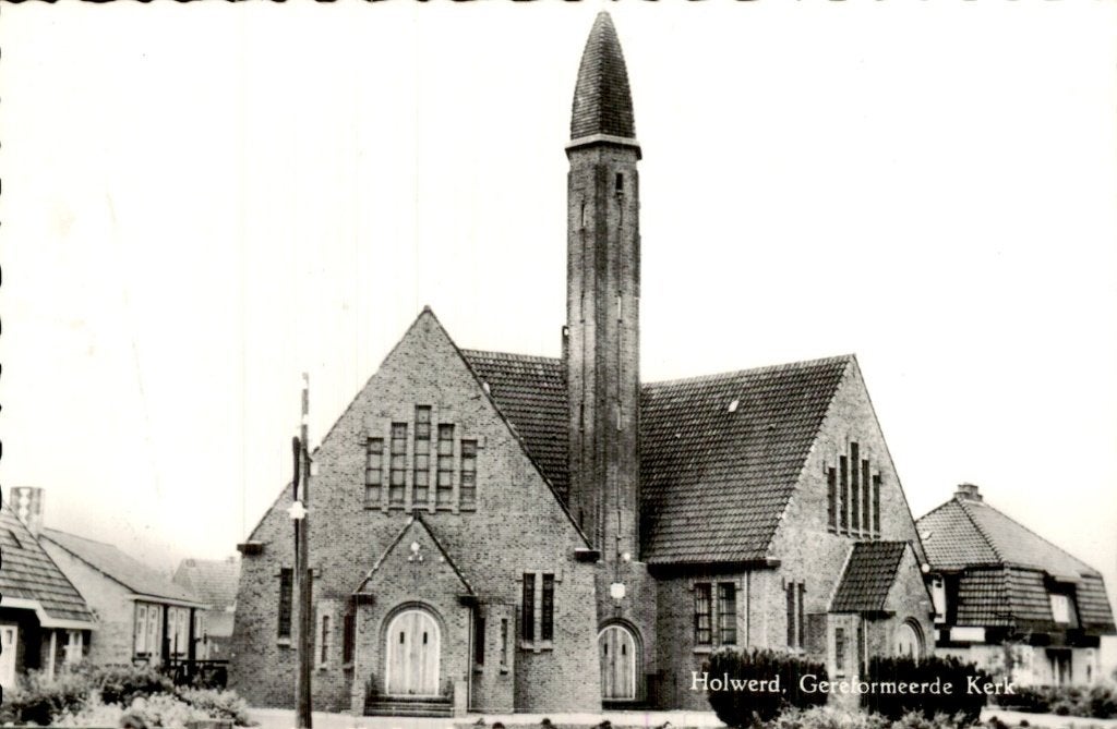 Holwerd - Gereformeerde Kerk - Vooraanzicht, Ophalen of Verzenden, 1940 tot 1960, Ongelopen, Friesland