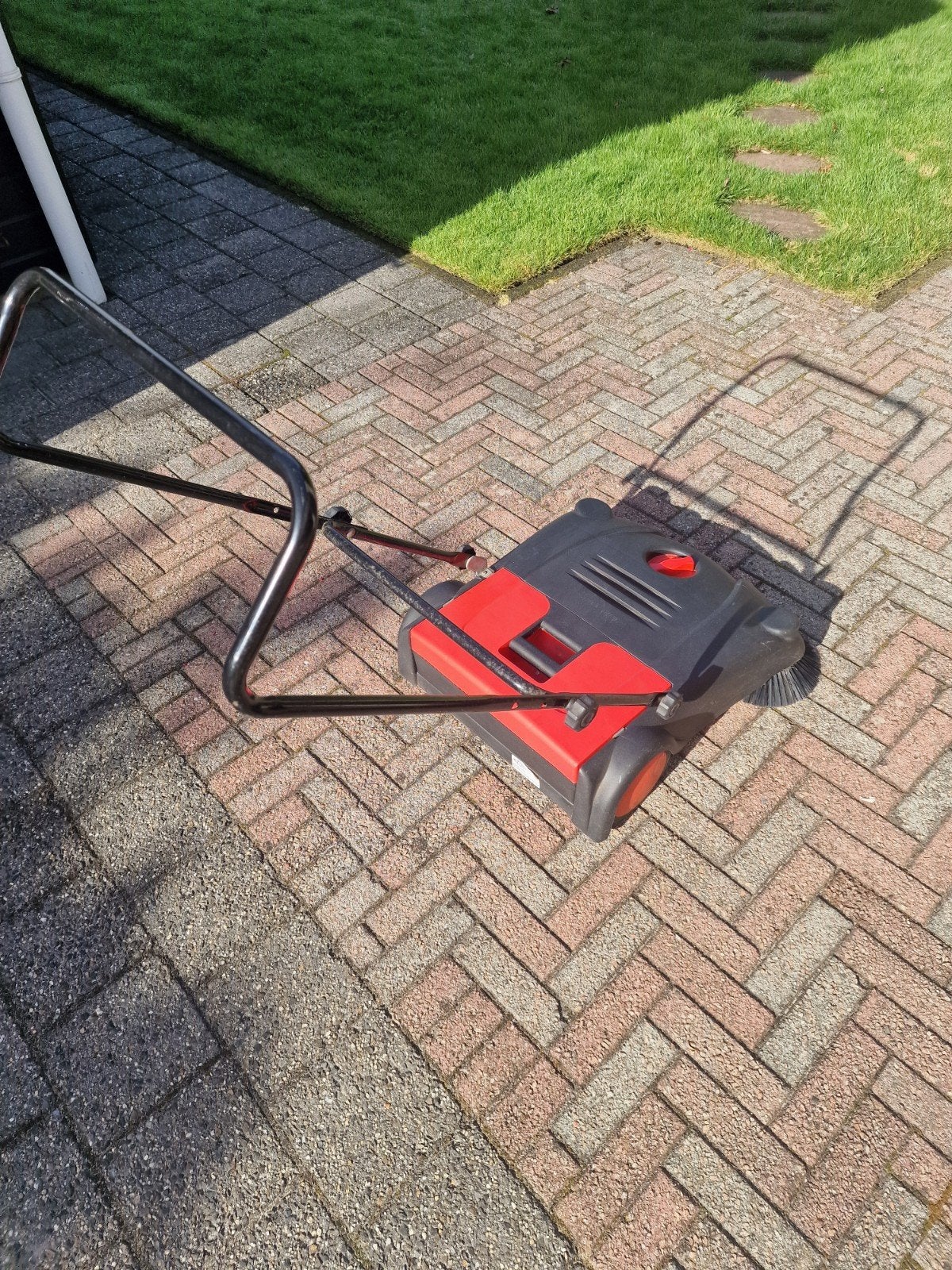 Handige Veegmachine - Snel en Efficiënt Schoonmaken, Tuin en Terras, Ophalen, Zo goed als nieuw