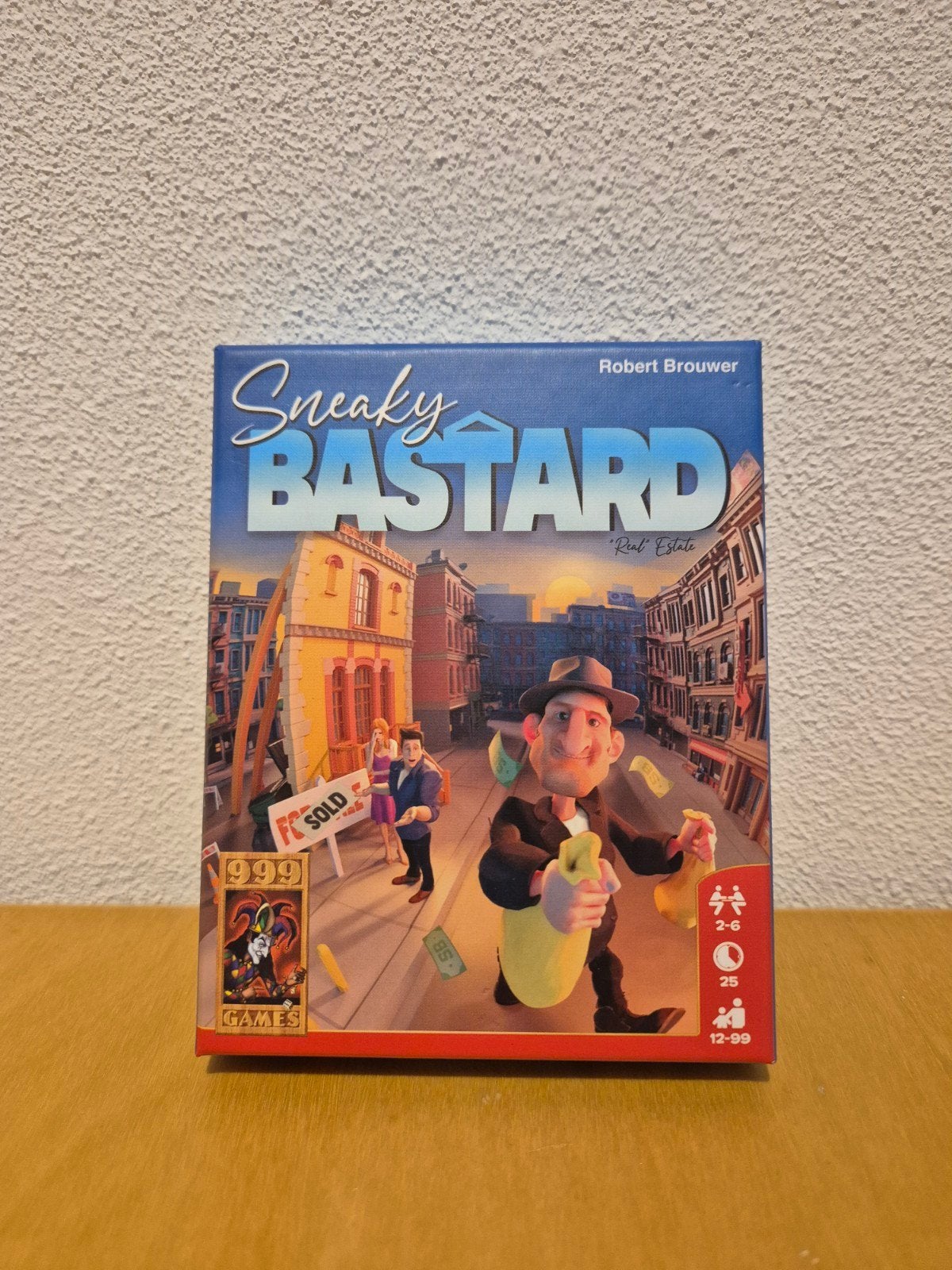 Sneaky Bastard - Het spannende vastgoedkaartspel, Een of twee spelers, Ophalen of Verzenden, Zo goed als nieuw, 999 Games