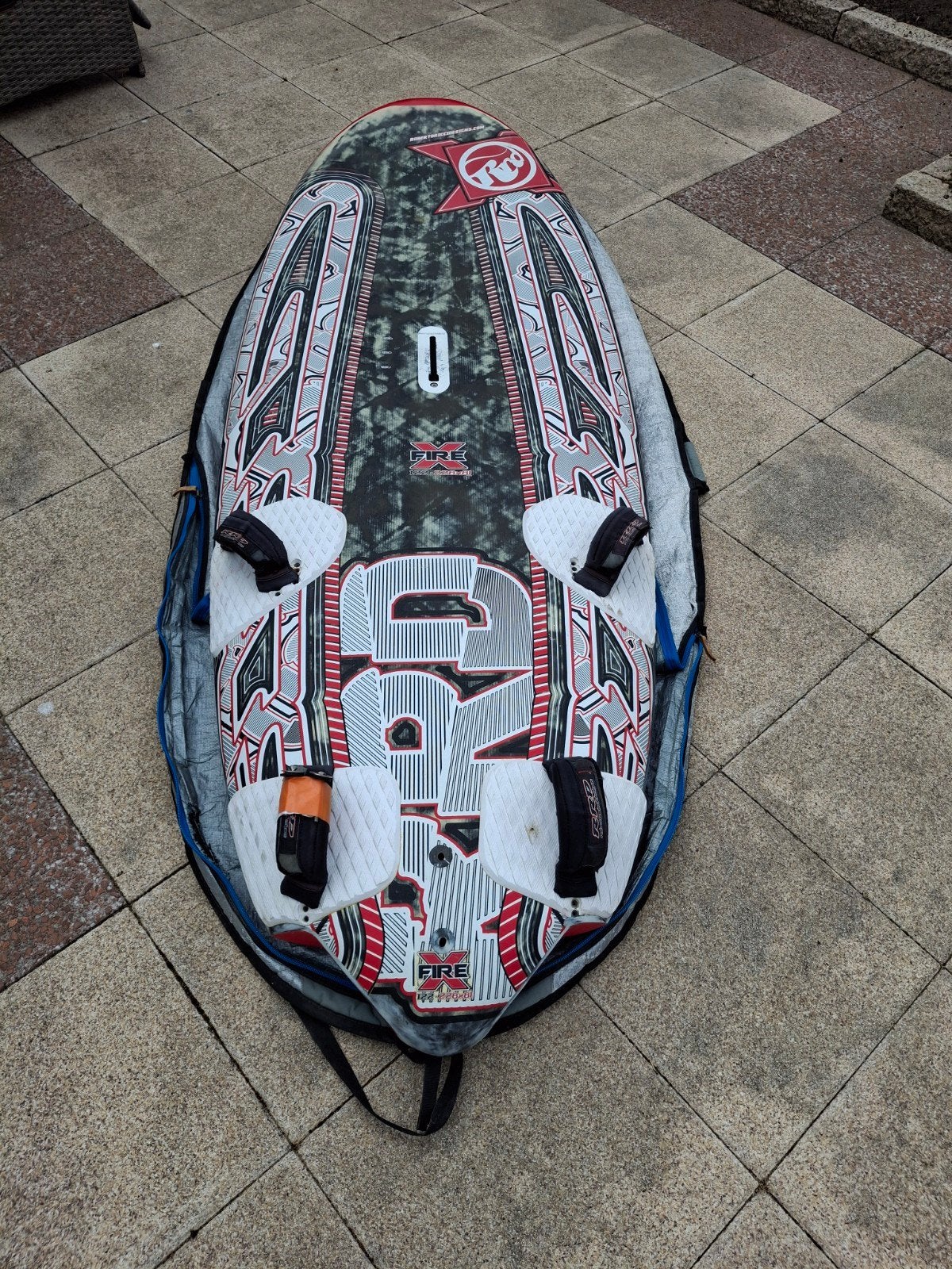 RRD X Fire 122 liter  400 euro., Ophalen, Gebruikt, Met draagtas, Minder dan 250 cm