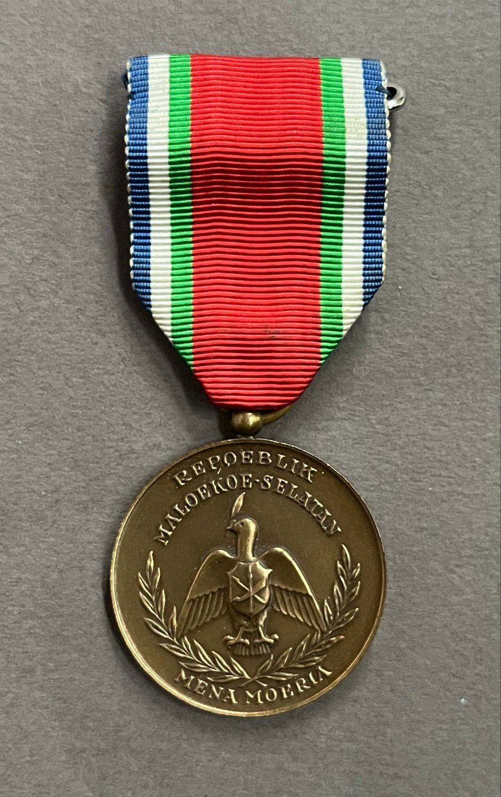 Draagmedaille RMS, Republiek der Zuid-Molukken 1950-1955, Ophalen of Verzenden, Brons, Nederland