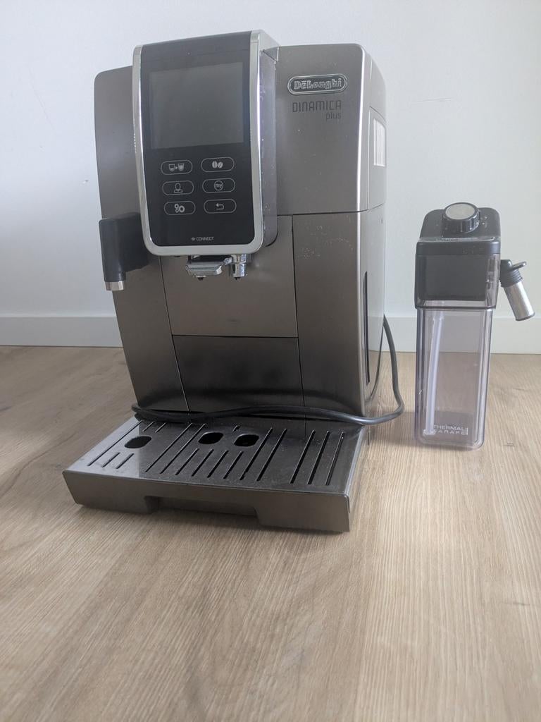 De'Longhi Dinamica Plus Koffiezetapparaat - Gebruikt, Witgoed en Apparatuur, Koffiezetapparaten, Ophalen, Afneembaar waterreservoir