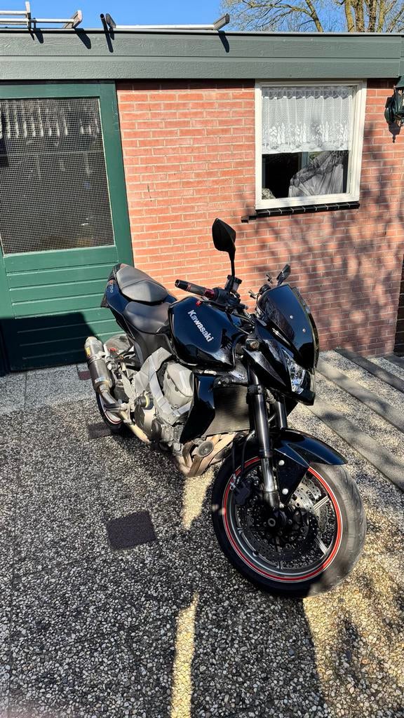 Kawasaki Z750 - 2007, Motoren, Sportuitlaat, 4 cilinders, Motorrijbewijs A, Particulier