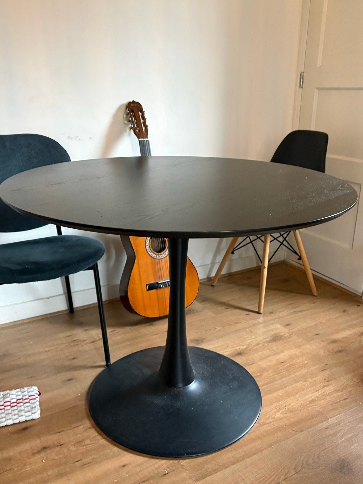 Ronde eettafel zwart - Doorsnee 100cm, Huis en Inrichting, Tafels | Eettafels, Ophalen, Gebruikt, Rond, 50 tot 100 cm