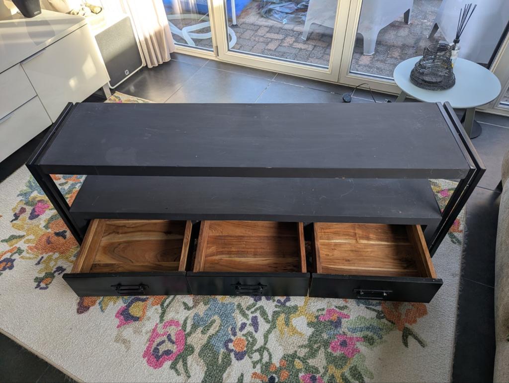 TV Meubel Britt 160 cm Breed - Zwart met Lades, Gebruikt, 150 tot 200 cm, Modern industrieel, Minder dan 100 cm
