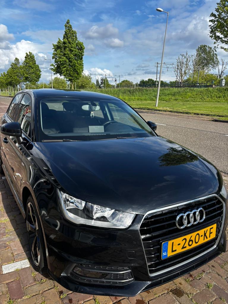Audi A1 Sportback S-Line 1.0 TFSI– 2016 –Zwart – Zeer netjes, Auto's, Voorwielaandrijving, 95 pk, Particulier, Geïmporteerd
