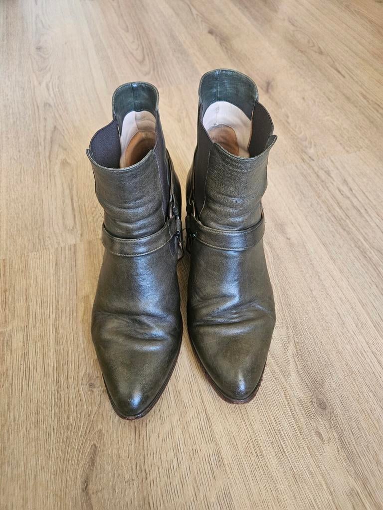 Groene leren enkellaarsjes maat 42 Fred de la Bretoniere, Kleding | Dames, Schoenen, Fred de la Bretoniere, Lage of Enkellaarzen