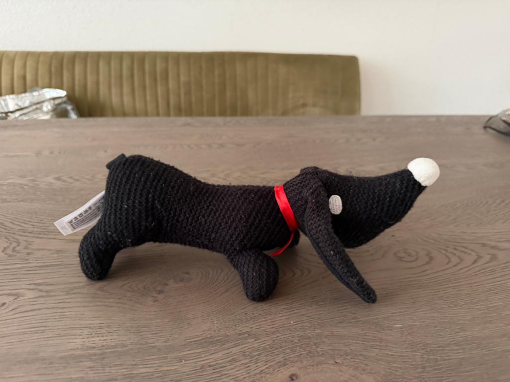 Fiep Westendorp Teckel Knuffel - Zwart met Rode Halsband, Overige merken, Overige karakters, Zwart, Middelgroot (20 tot 80 cm)