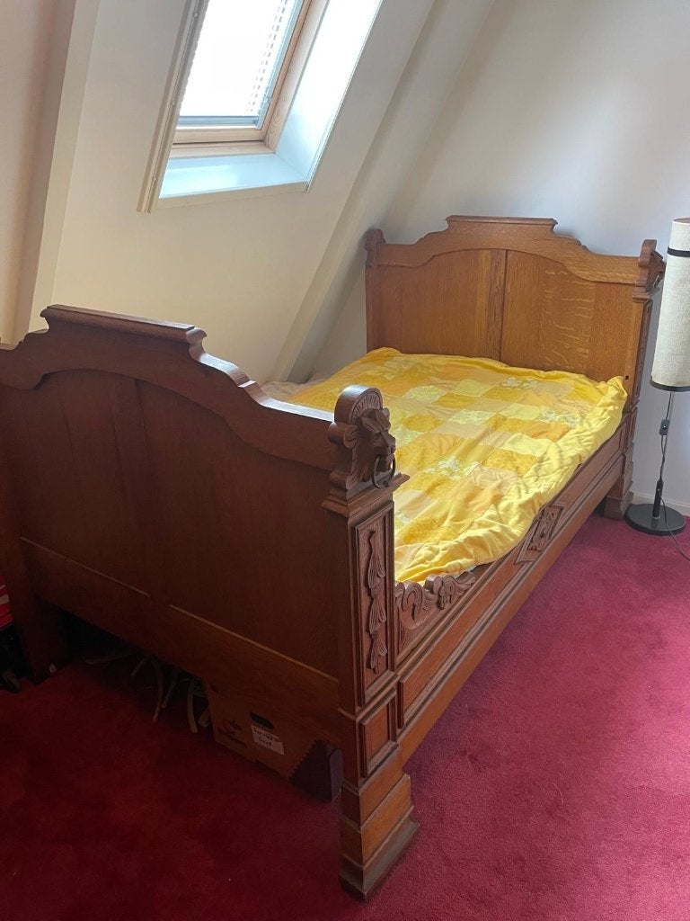 antiek eikenhouten bed, Gebruikt, Bruin, Twijfelaar, 120 cm