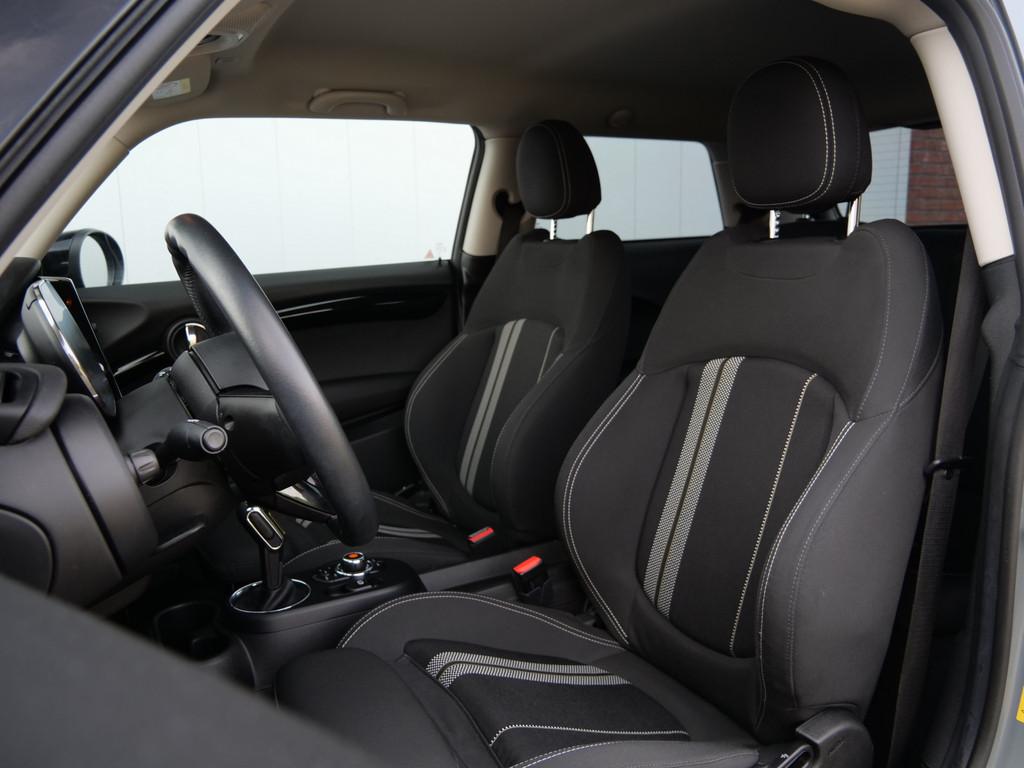 MINI Mini Electric Basic 33 kWh Automaat LED / Climate Contr, Auto's, Mini, Stof, 4 stoelen, Mini Electric, Origineel Nederlands