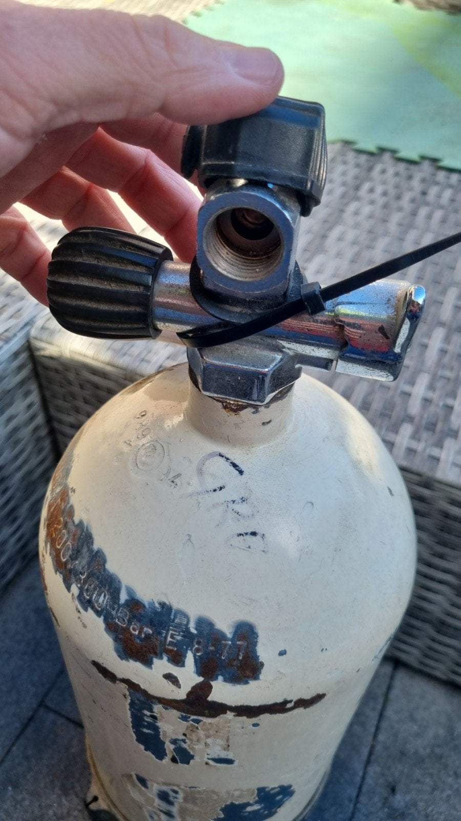 Duikfles 8L 200bar uit de keur, Ophalen of Verzenden, Duikfles