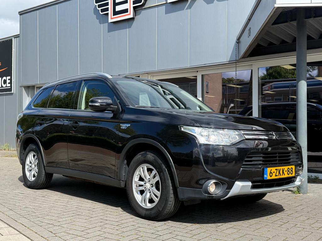 Mitsubishi Outlander 2.0 PHEV Business Edition X-Line, Start-stop-systeem, 4 cilinders, Zwart, Bedrijf