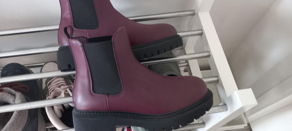 Nieuwe donkerrode Skechers met dikke zool, Skechers, Nieuw, Ophalen of Verzenden, Sneakers of Gympen