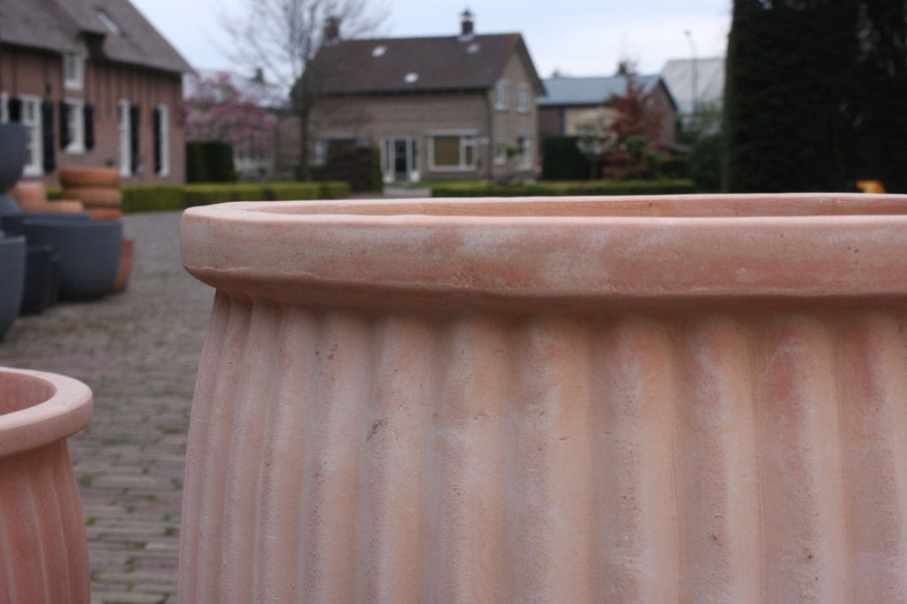 Ronde terracotta bloempotten Ribbel 3 maten terras tuin, Tuin en Terras, Bloempotten, Ophalen, 40 cm of meer, Rond, Nieuw