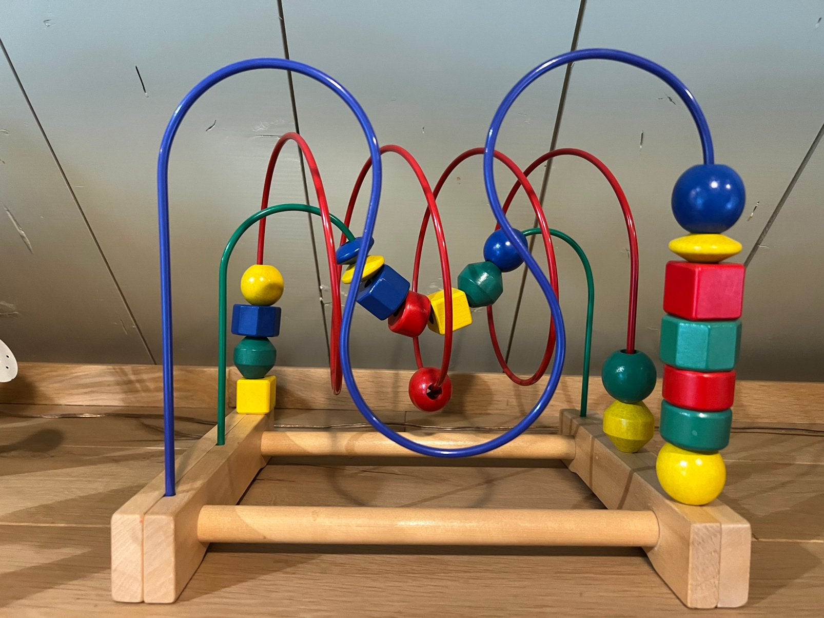 IKEA Mula kralenframe houten kralen spiraal, Ophalen, Zo goed als nieuw
