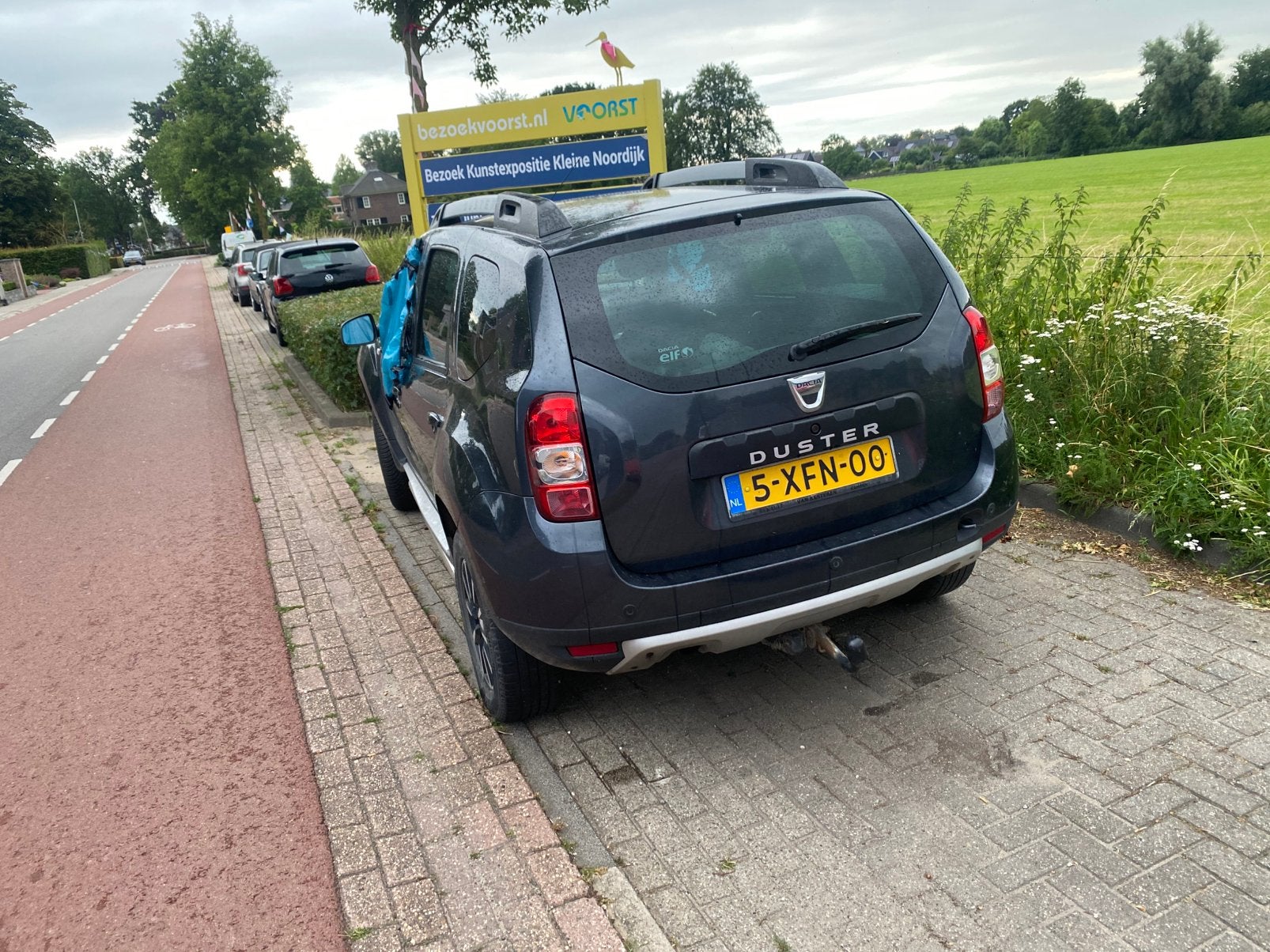 Dacia Duster 1.2 TCE 125 4X2 2014 Grijs, Auto's, Dacia, Voorwielaandrijving, 125 pk, 4 cilinders, Duster