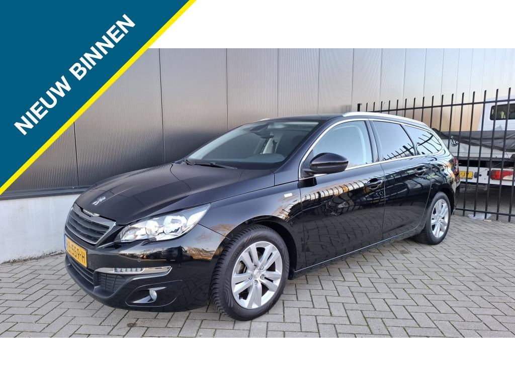 Peugeot 308 SW 1.2 PT Style 1Eig PANO Dealerondr NAP PDC, Auto's, Stof, Gebruikt, 1199 cc, Zwart