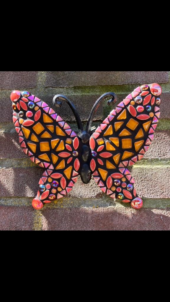 Mozaiek doe het zelf pakket vlinder oranje/rood, Hobby en Vrije tijd, Knutselen, Ophalen of Verzenden, Nieuw, Knutselwerk