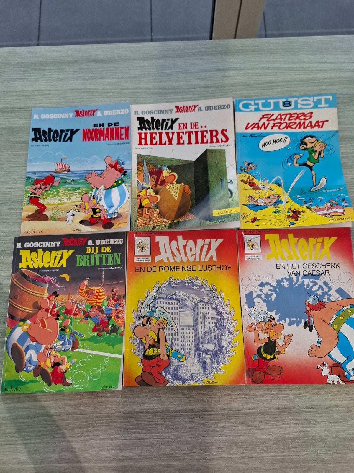 Asterix en Guust Flater stripboeken - 6 stuks, Gelezen, Ophalen of Verzenden, René Goscinny, Albert Uderzo, André Franquin, Meerdere stripboeken