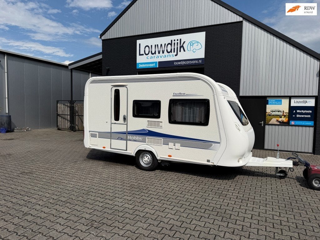 HOBBY Excellent 400 SF ’09 (Mover, Vastbed), Caravans en Kamperen, Caravans, Vast bed, Hobby, Bedrijf, Treinzit