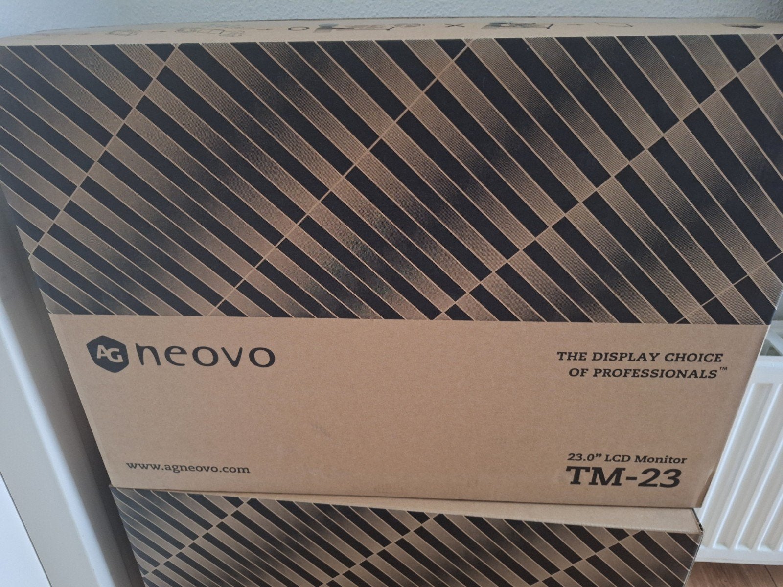 AG Neovo Full HD touchscreen monitor NIEUW, Computers en Software, IPS, Touchscreen, Nieuw, Full HD