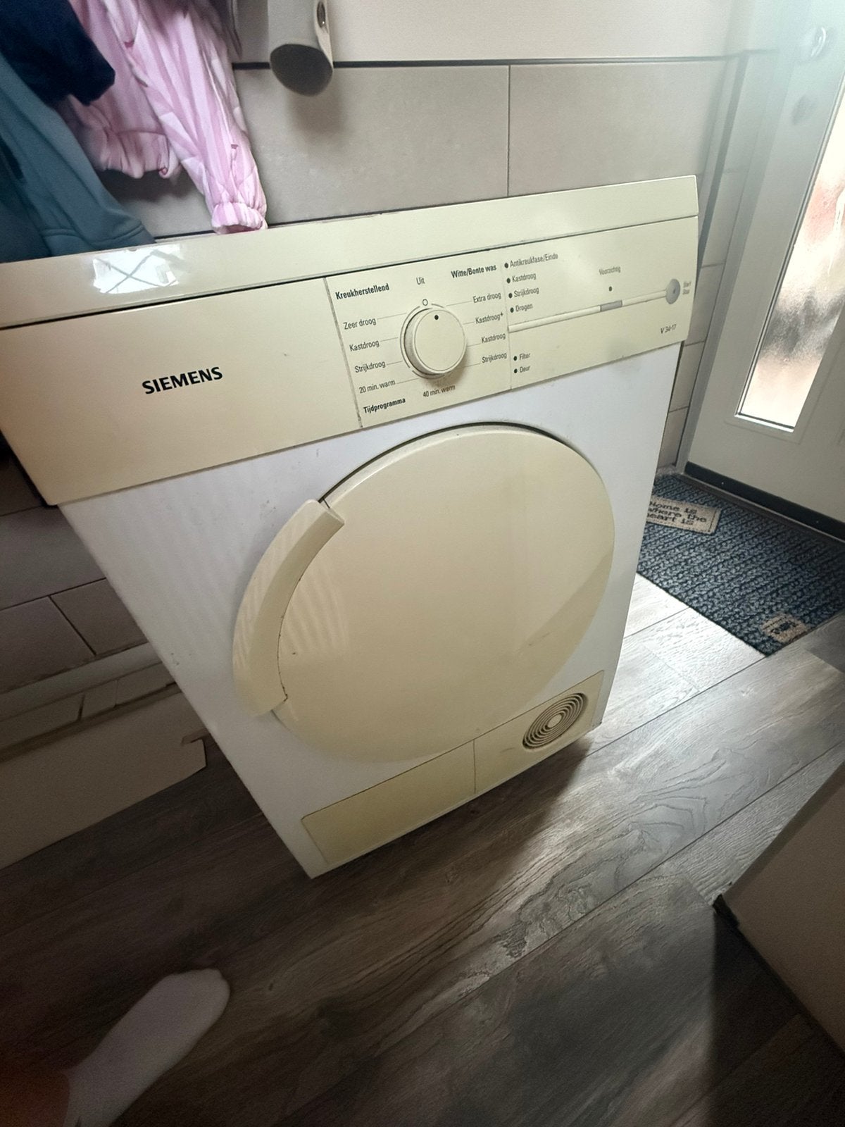Siemens droger, Ophalen, 6 tot 8 kg, Zo goed als nieuw, 85 tot 90 cm