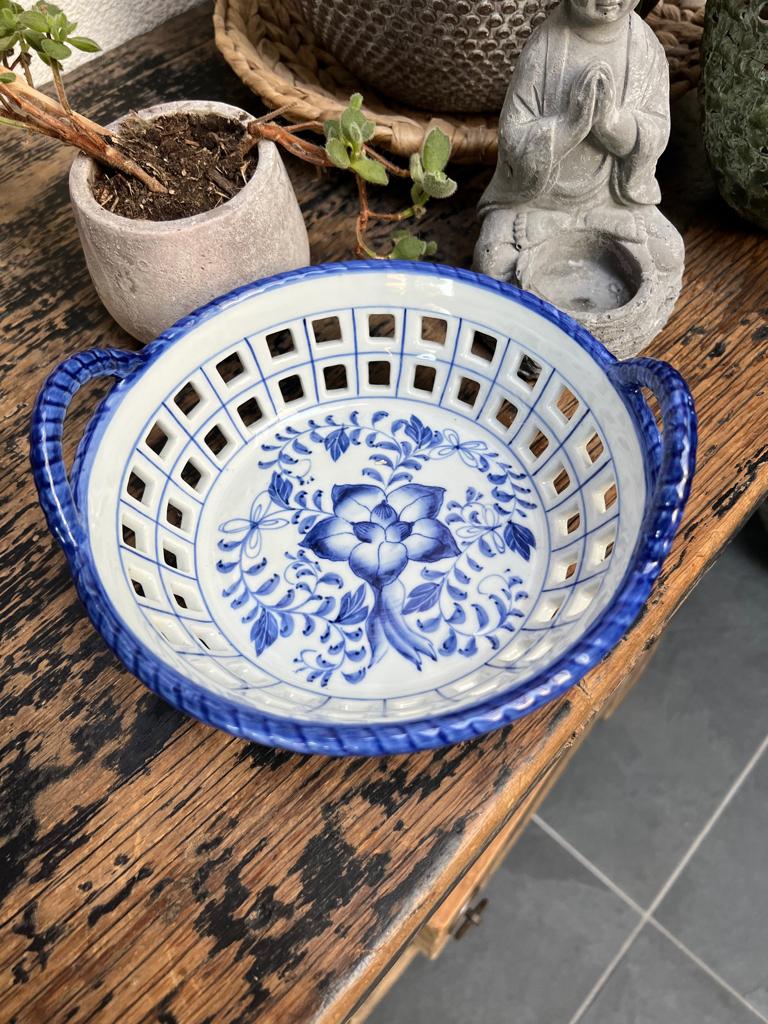Thailand porselein schaaltje mandje handwerk thaise, Huis en Inrichting, Keuken | Servies, Verburgt Vintage, Ophalen of Verzenden