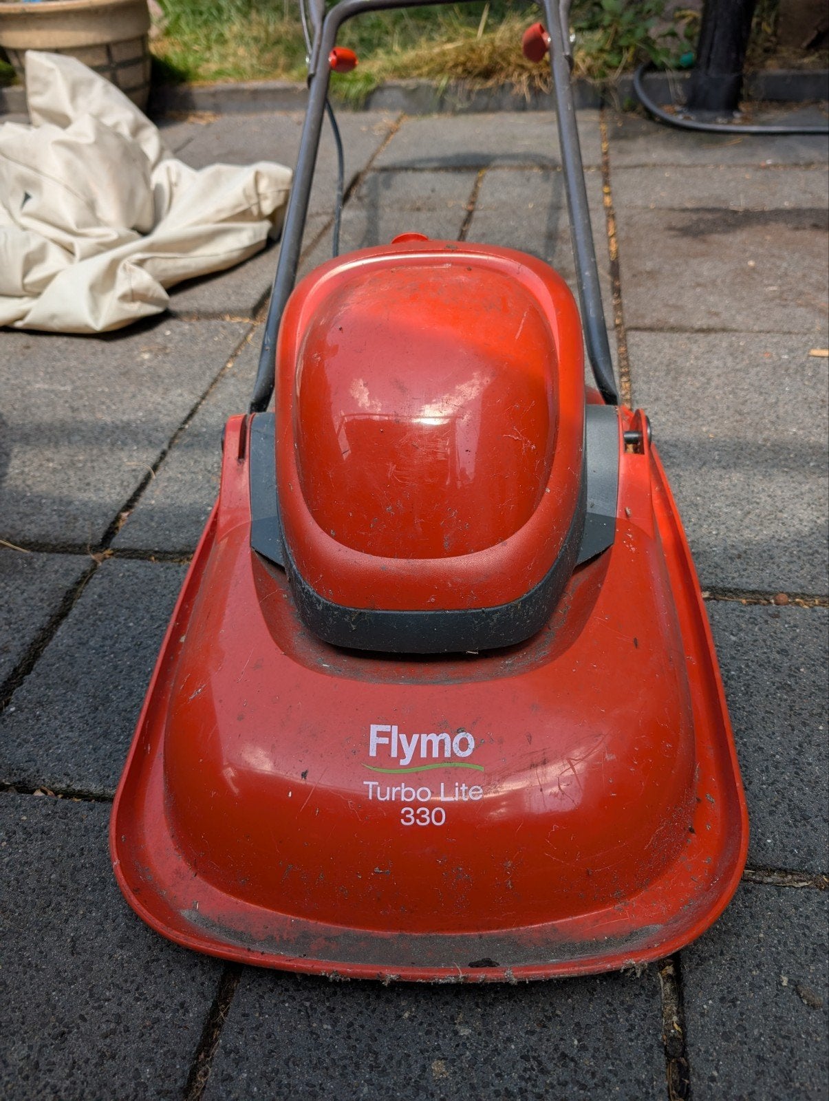 Flymo Turbo Lite 330 Elektrische Grasmaaier, Ophalen, Gebruikt, Elektrische grasmaaier, Flymo