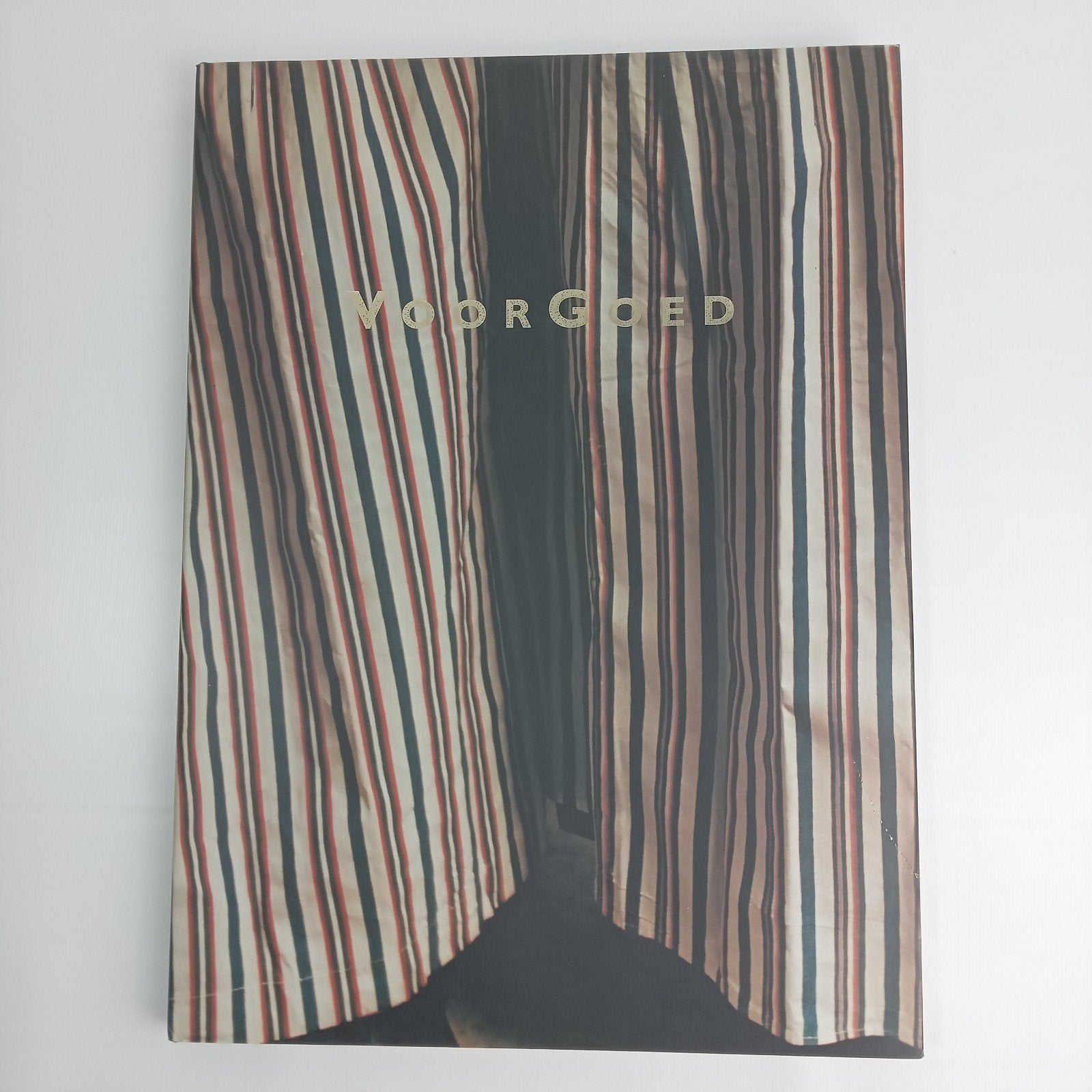 VOORGOED Volendammers Geportretteerd - Fotoboek, Gelezen, Alie Gunther en Marco Bakker, Fotografie algemeen, Ophalen of Verzenden