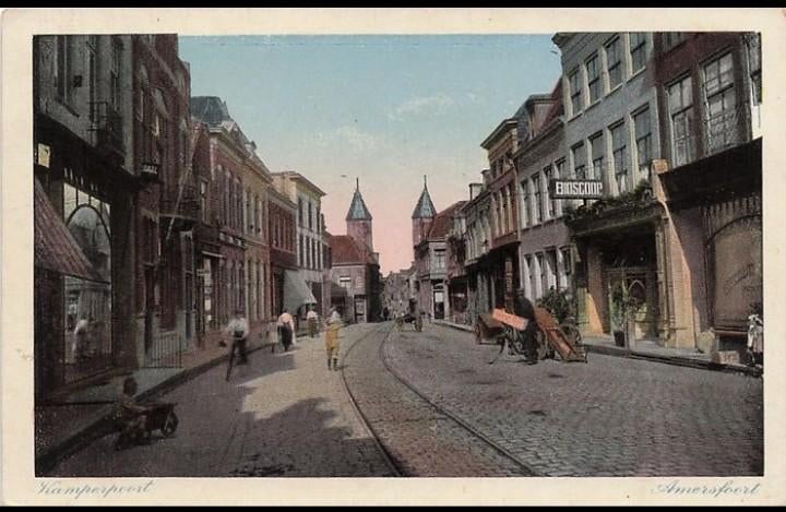 Amersfoort Kamperpoort met bioscoop, rails & spelende kinder, Verzenden, Voor 1920, Utrecht