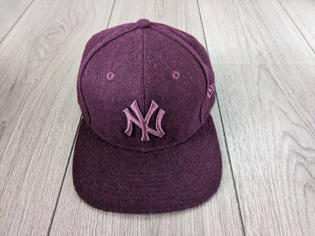 New Era New York Yankees - Pet - Bordeaux Rood, Kleding | Heren, Hoeden en Petten, Nieuw, Pet, New Era New York Yankees, One size fits all
