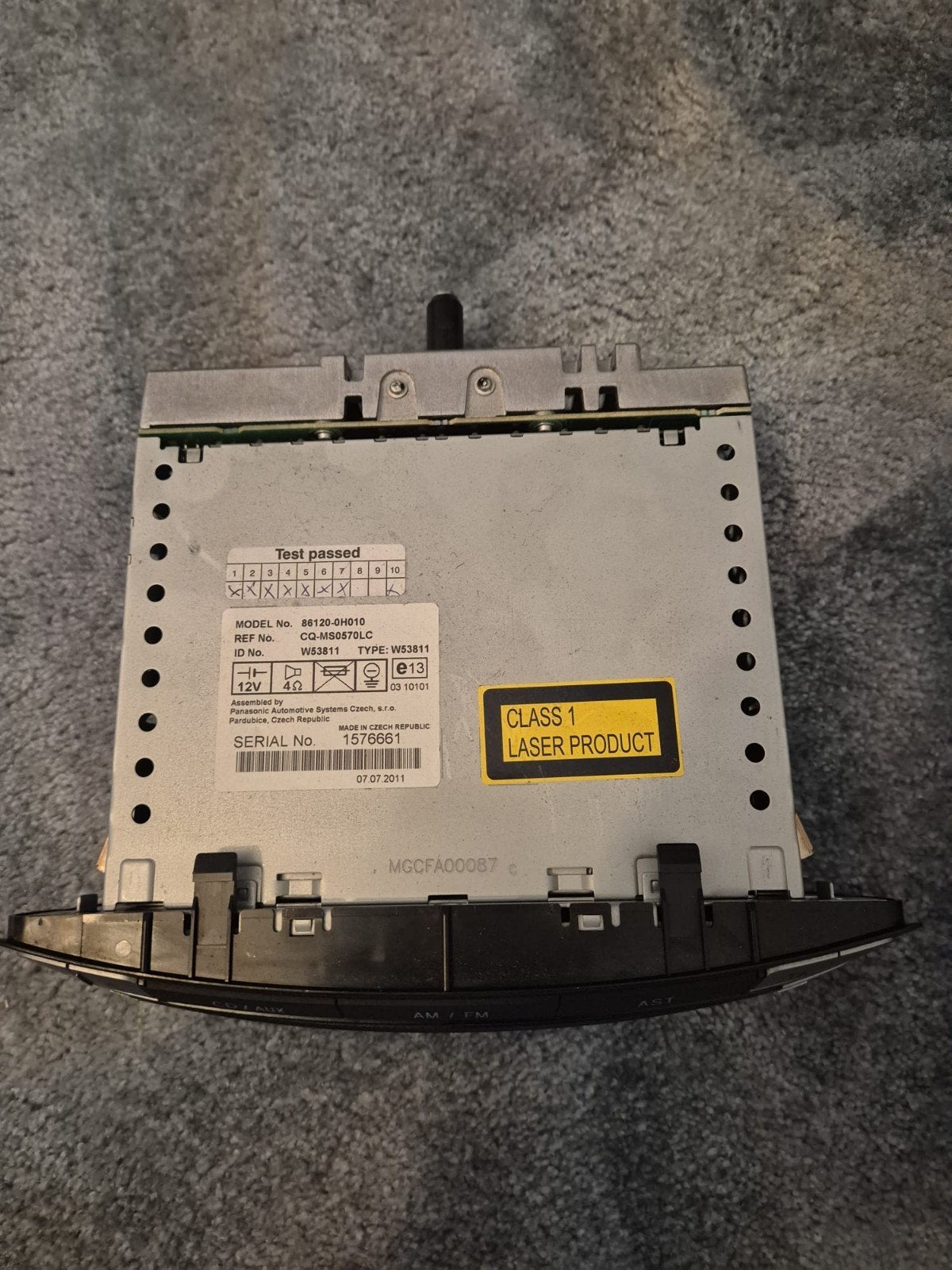 Originele radio CD speler Aygo / C1 / 107, Auto diversen, Autoradio's, Ophalen of Verzenden, Gebruikt