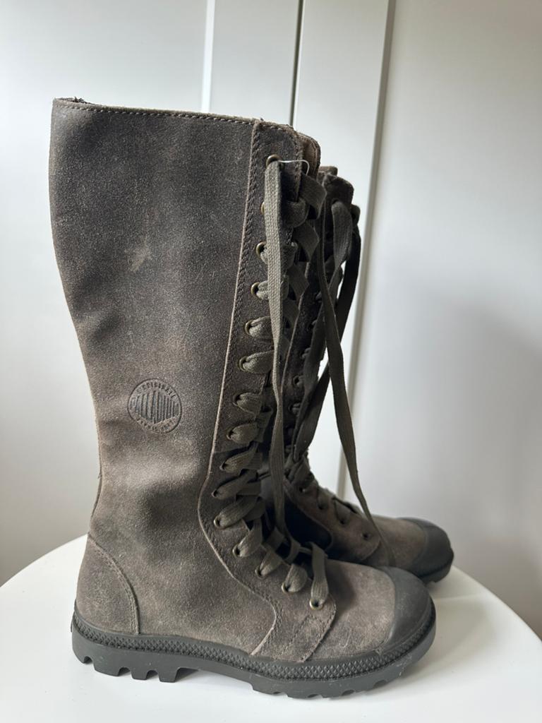 Palladium Totem Suede (maat 38), Overige kleuren, Ophalen of Verzenden, Sneakers of Gympen, Palladium